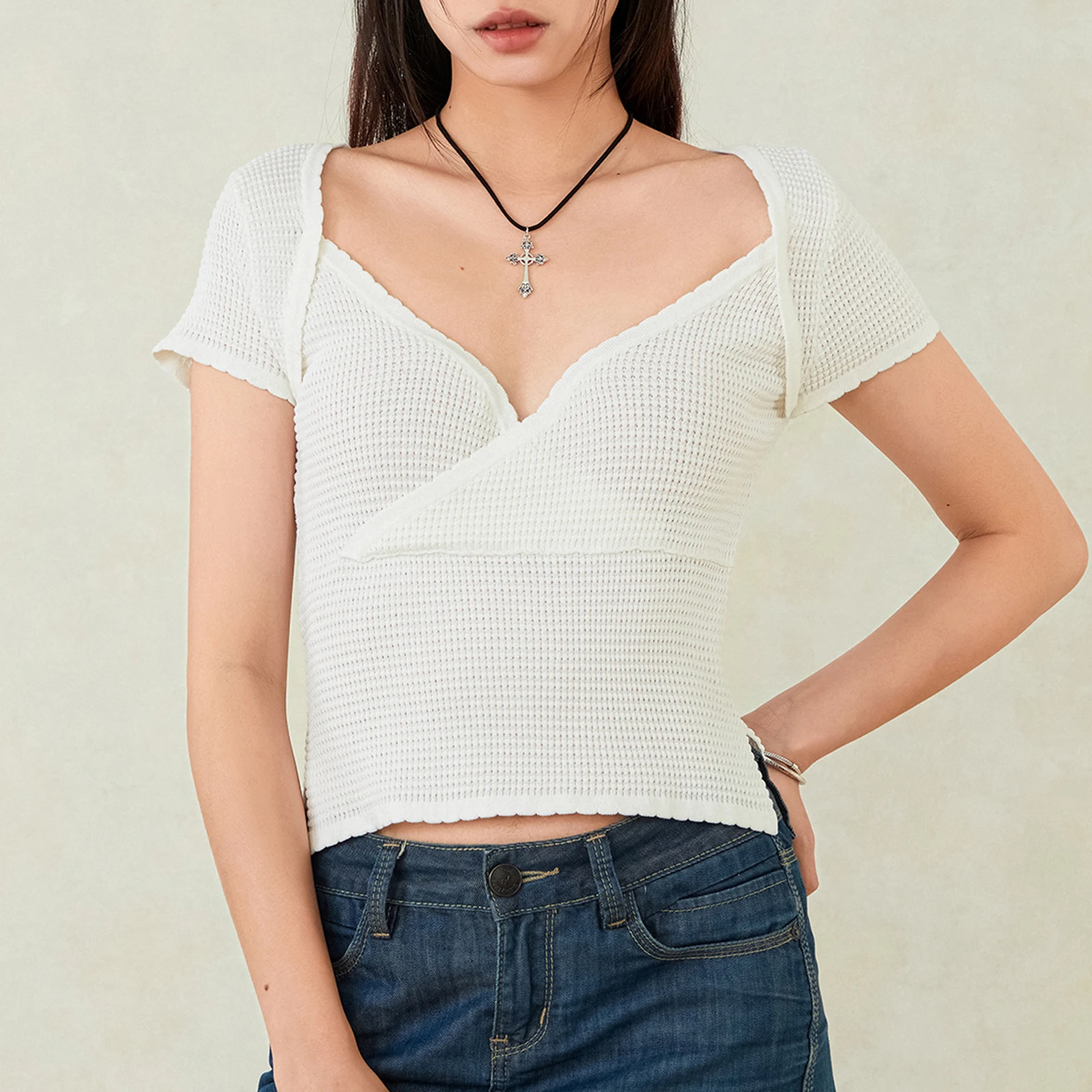 Fashion Women's Summer Slim Crop Tops White Short Sleeve V Neck Side Split Short T-shirt Streetwear Summer Camis Casual Outfits