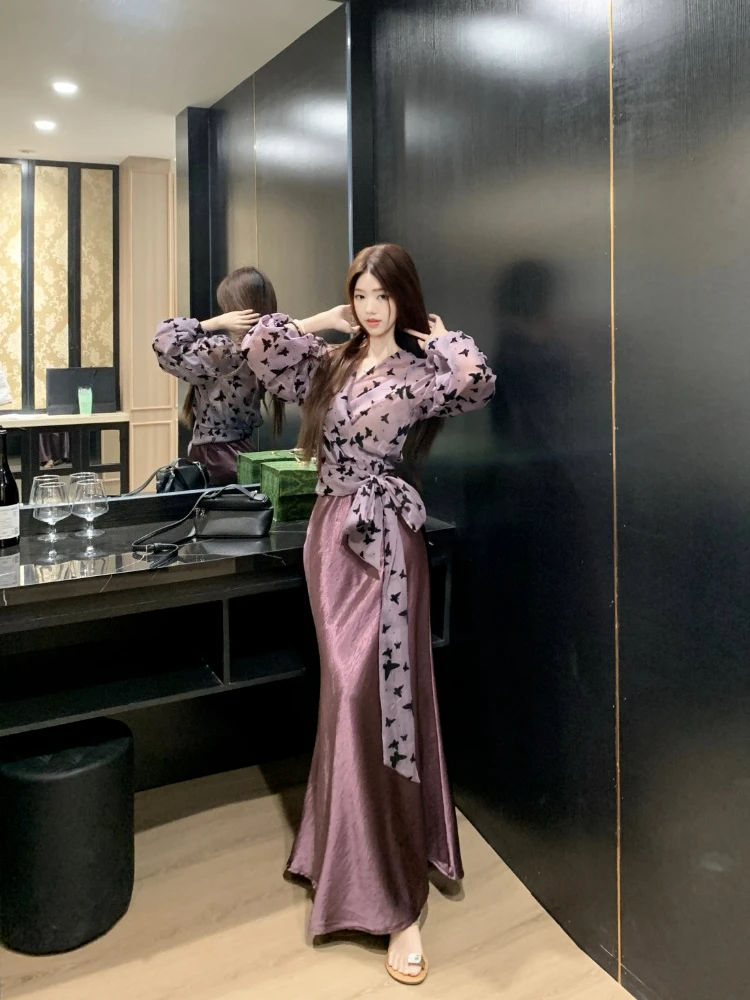 

Women Summer 2026 Fashion Two Piece Set Purple Printed Long Sleeve Top High Waist Midi Skirt Tie Strap