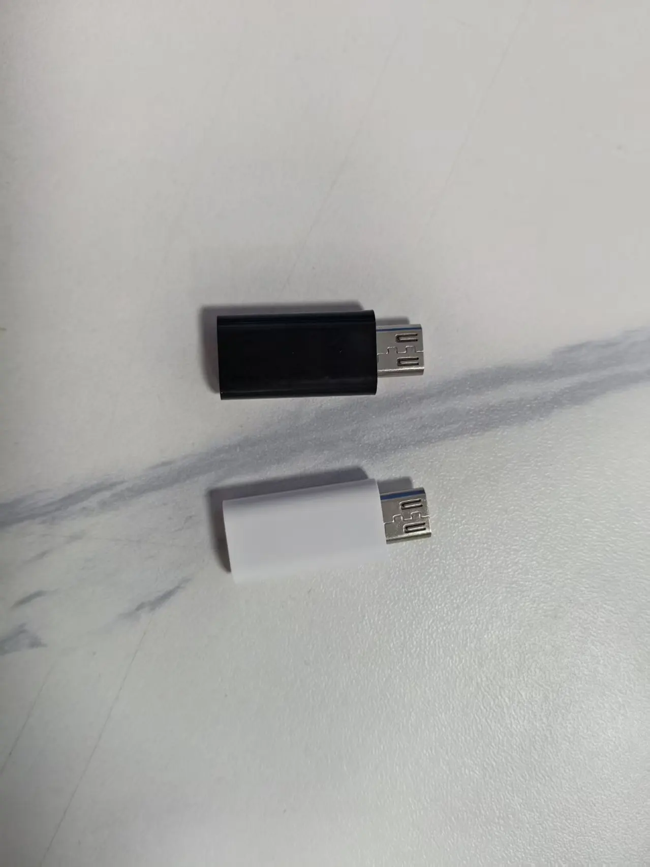 Type‑C Female to Micro‑USB Male Adapter, Portable Charging Connector Converter, Black White 2 Colors Optional