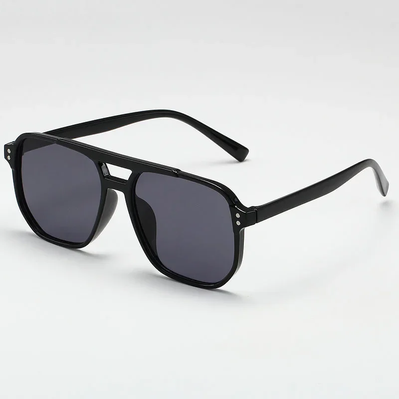 óculos de sol Oakley