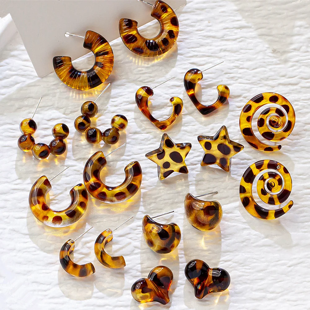 Trendy Acrylic Leopard Print Hoop Earring for Women Simple Design Circle Twisted Hoops Earrings Fashion Jewelry Party Gifts