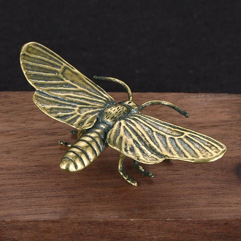 

Brass Moth Figurine Statue House Office Decoration Animal Figurines Toys