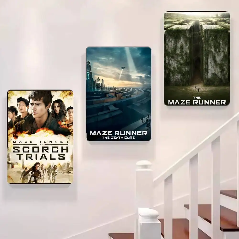 Póster de The Maze Runner, arte autoadhesivo, pegatina de papel impermeable, decoración de pared de habitación, cafetería, Bar