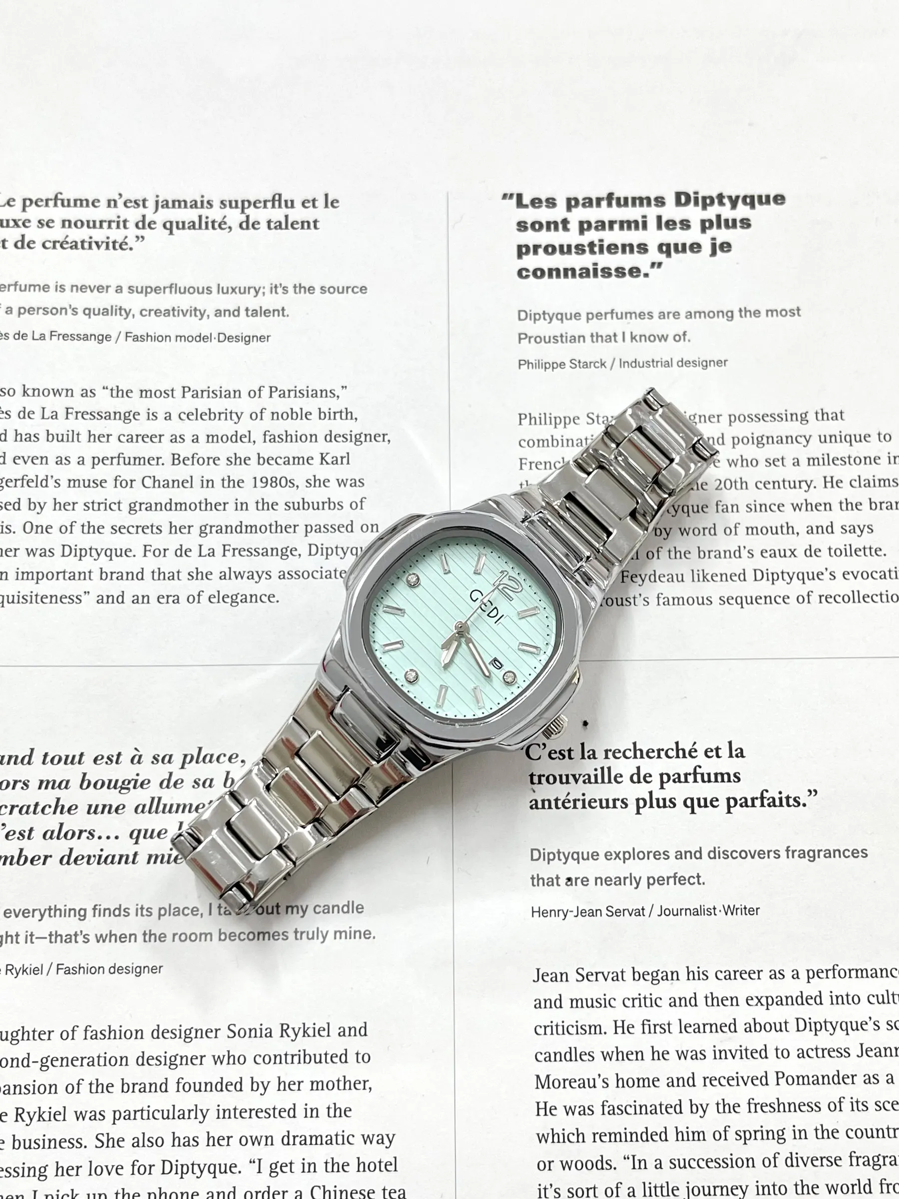 ساعة نسائية أنيقة 2026 مجموعة جديدة، ساعة نسائية فاخرة، تصميم راقي، متعددة الاستخدامات ومناسبة للطلاب.