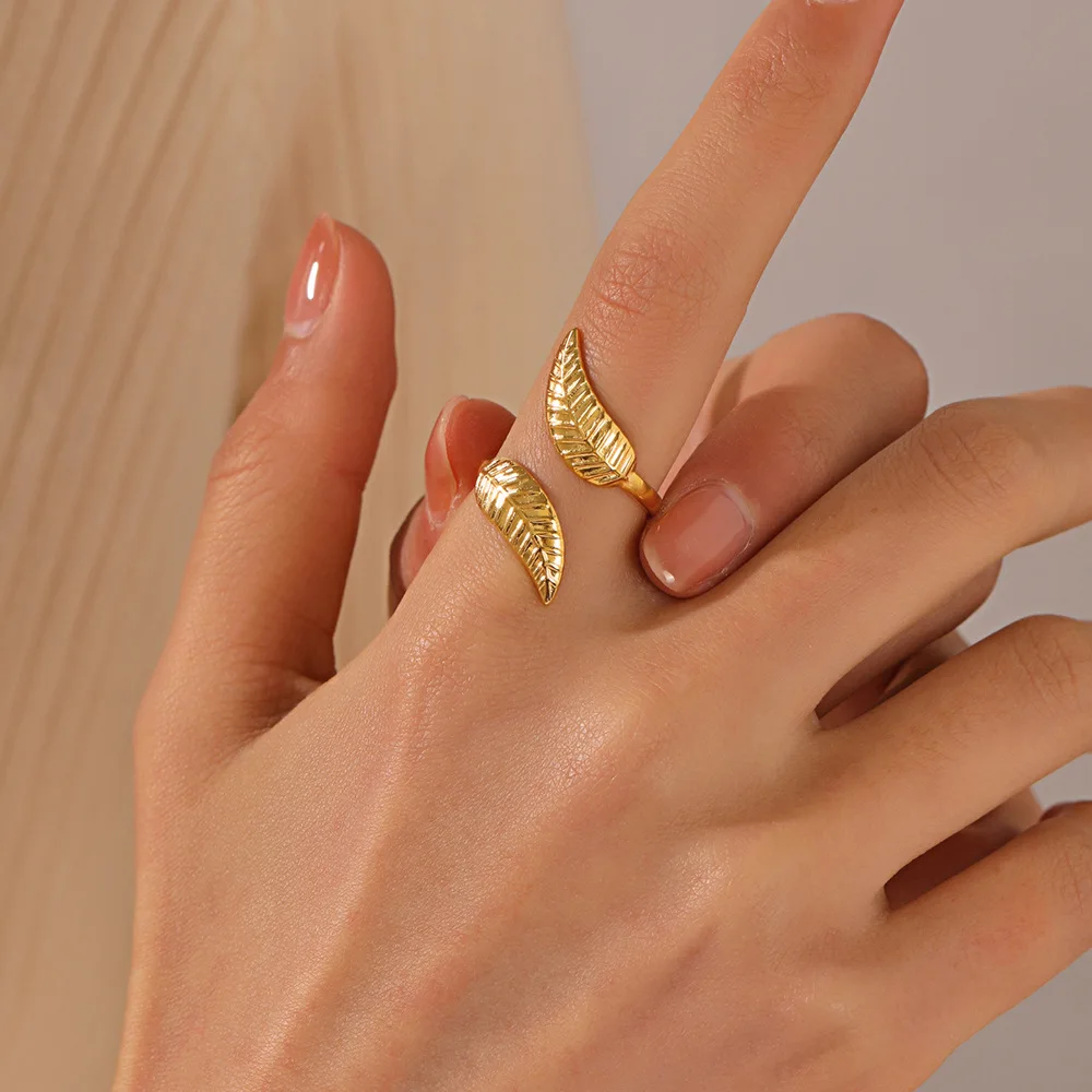 Stainless Steel Adjustable Rings For Women Gold Color Classy Leaves Open Finger Rings Jewelry Wedding Party Gifts Wholesale