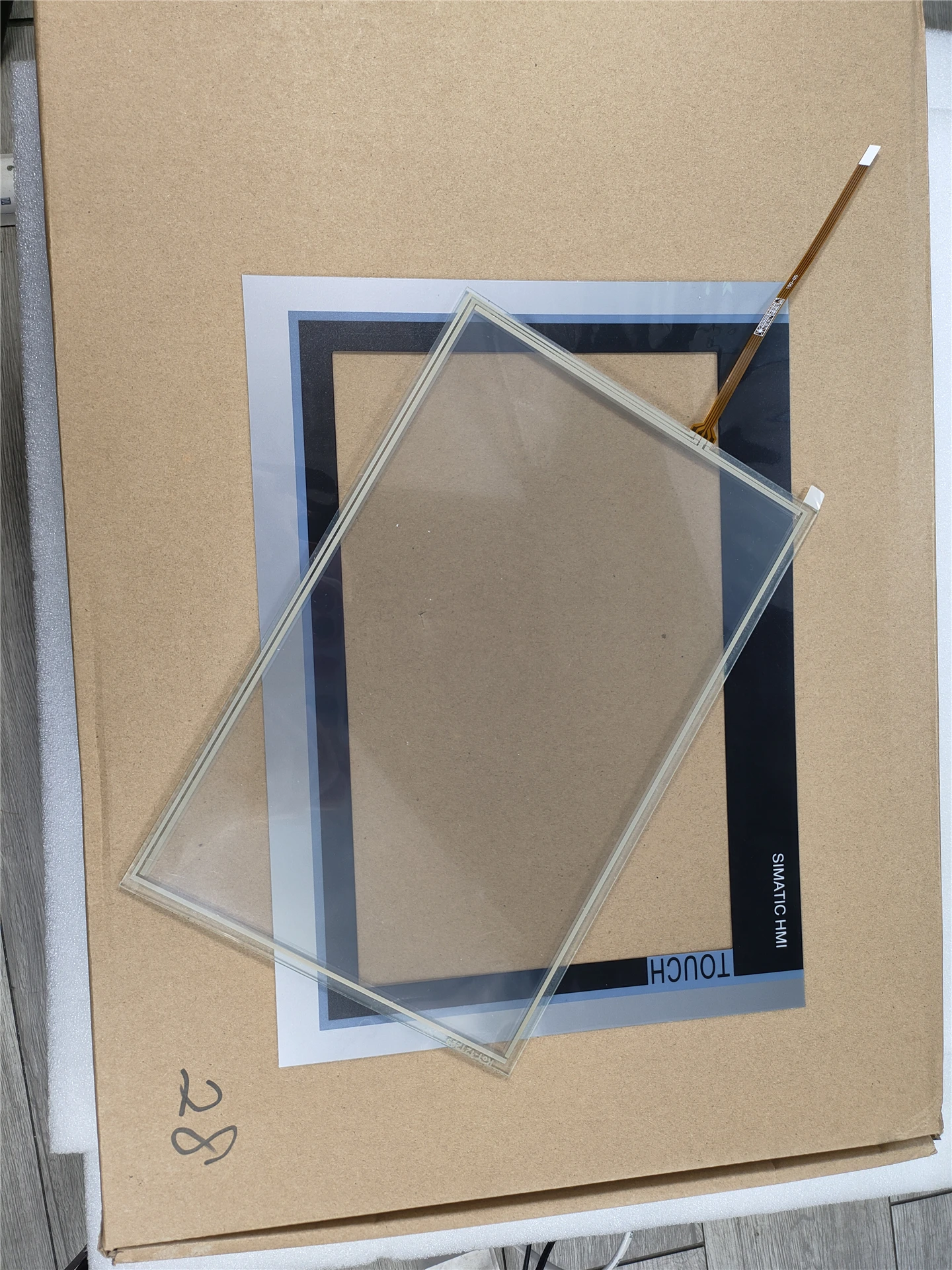 

IPC477D 6AV7240-6AC07-0PA0 -- Пластиковые защитные пленки для сенсорных экранов