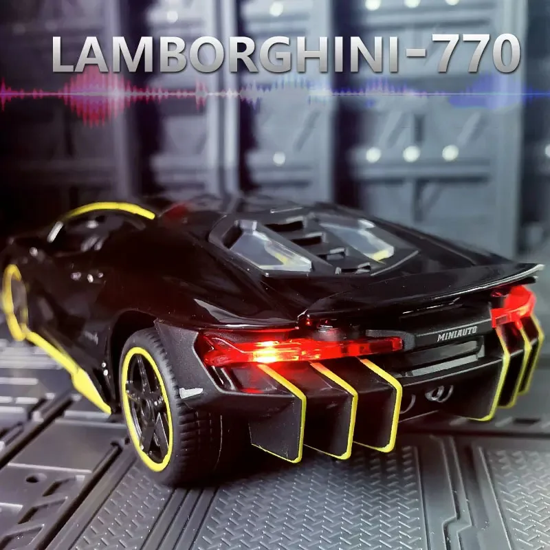 Novo 1:32 Simulação Lamborghinis 770 Alloy Car Model Som e Luz Pull Back Toy Car Sports Car Boy Coleção Decoração Presente