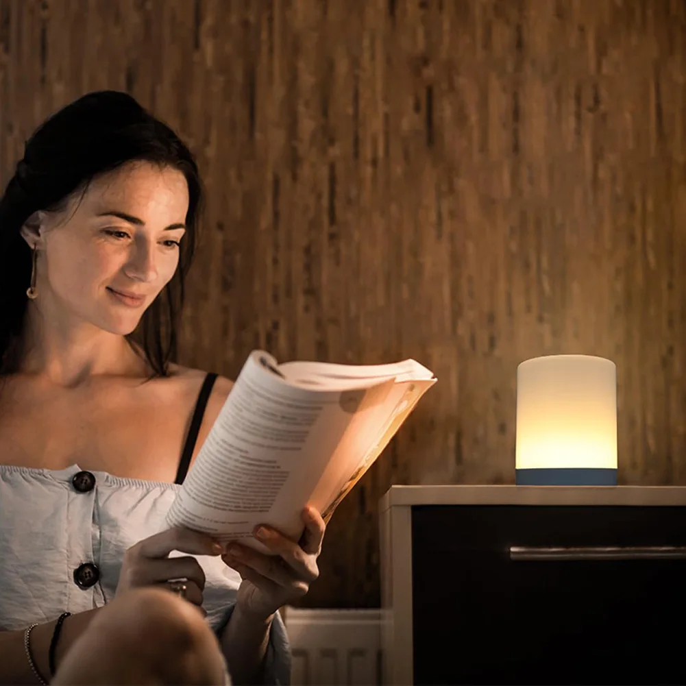 

Pat Night Light Simple Touch Lamp 3 Light Colors Sleeping Light Eye Caring Atmosphere Light Rechargeable for Home Bedroom Decor