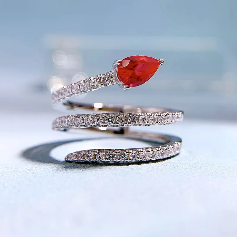 

S925 Silver Dynamic Snake Ring 4 * 6 Pigeon Blood Red Ring Female European and American Instagram Style Wholesale