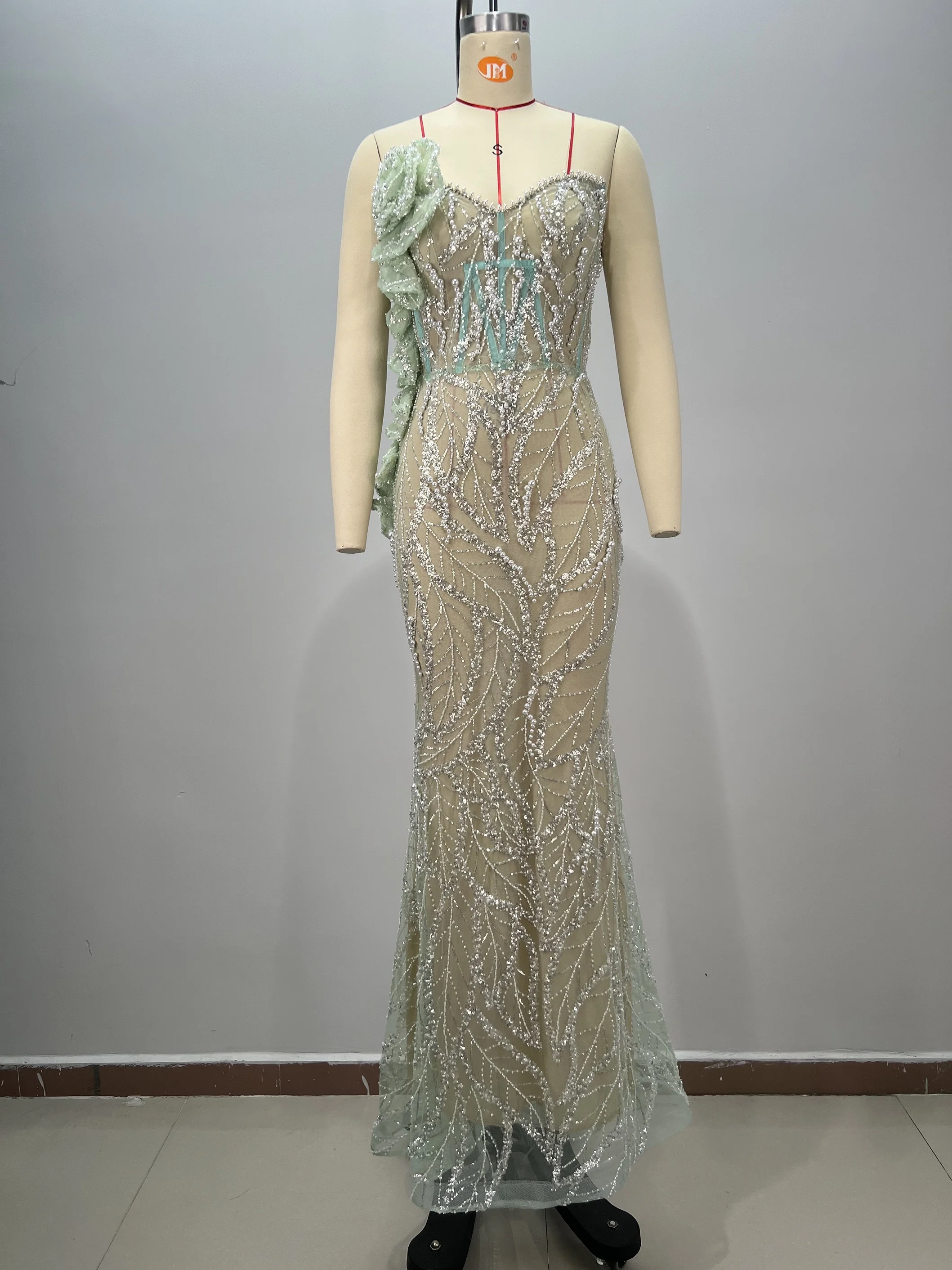 Women's Light Green Bandage Dress Sheer Tulle Leaf Embroidery Thin Straps Backless Mermaid Gown Green Accent Formal Party