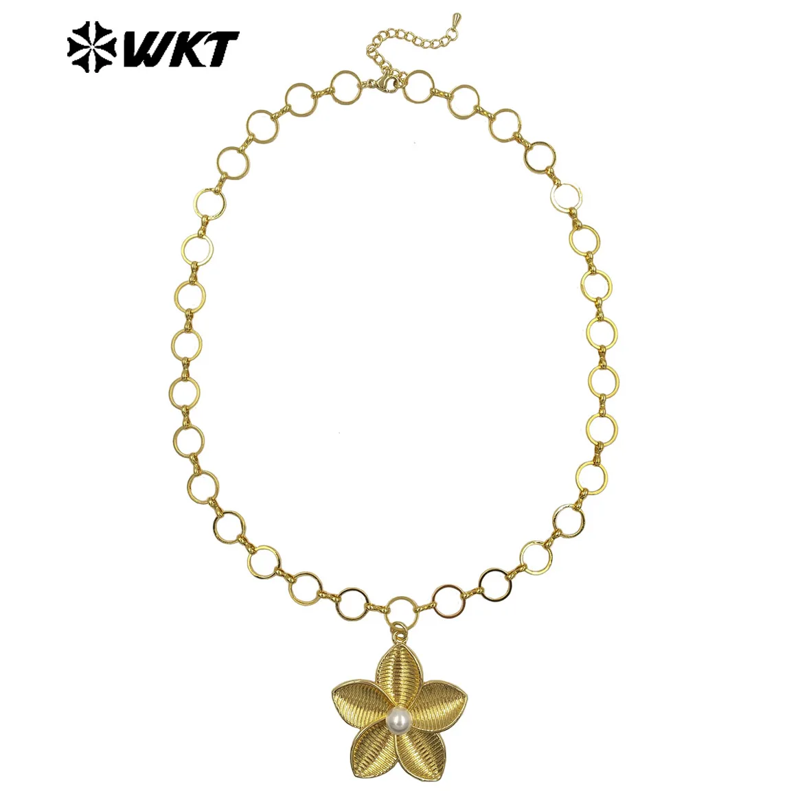 

WT-N1514 Прекрасная позолоченная круглая металлическая цепочка с подвеской из латуни и искусственного жемчуга, ожерелье в виде цветов, модные украшения для девочек
