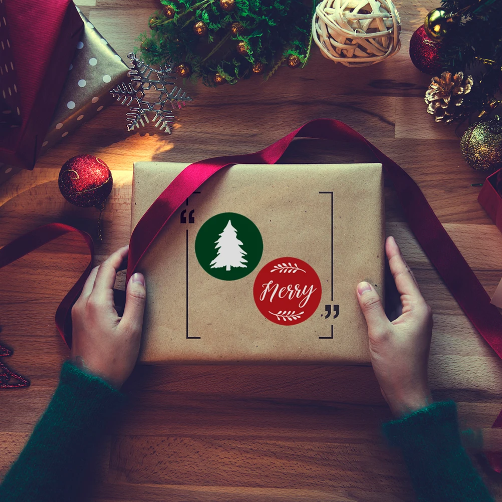 

Christmas Stickers Round Sealing Sticker Adhesive Labels Gift Bag Wrapping Sealing Christmas Supplies Scrapbook Decoration