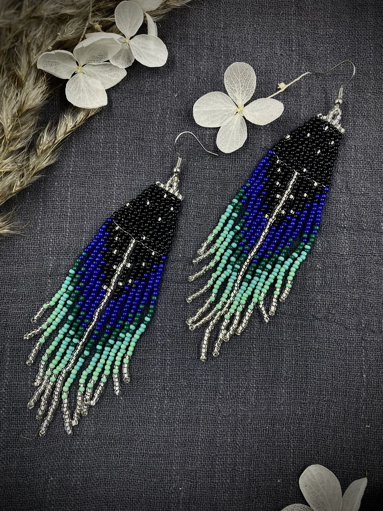 Rice Bead Earrings  Hand knitting  Beaded  babysbreath  Gradient  personality  Bohemia  geometry  alloy  ma'am  Tassel Earrings