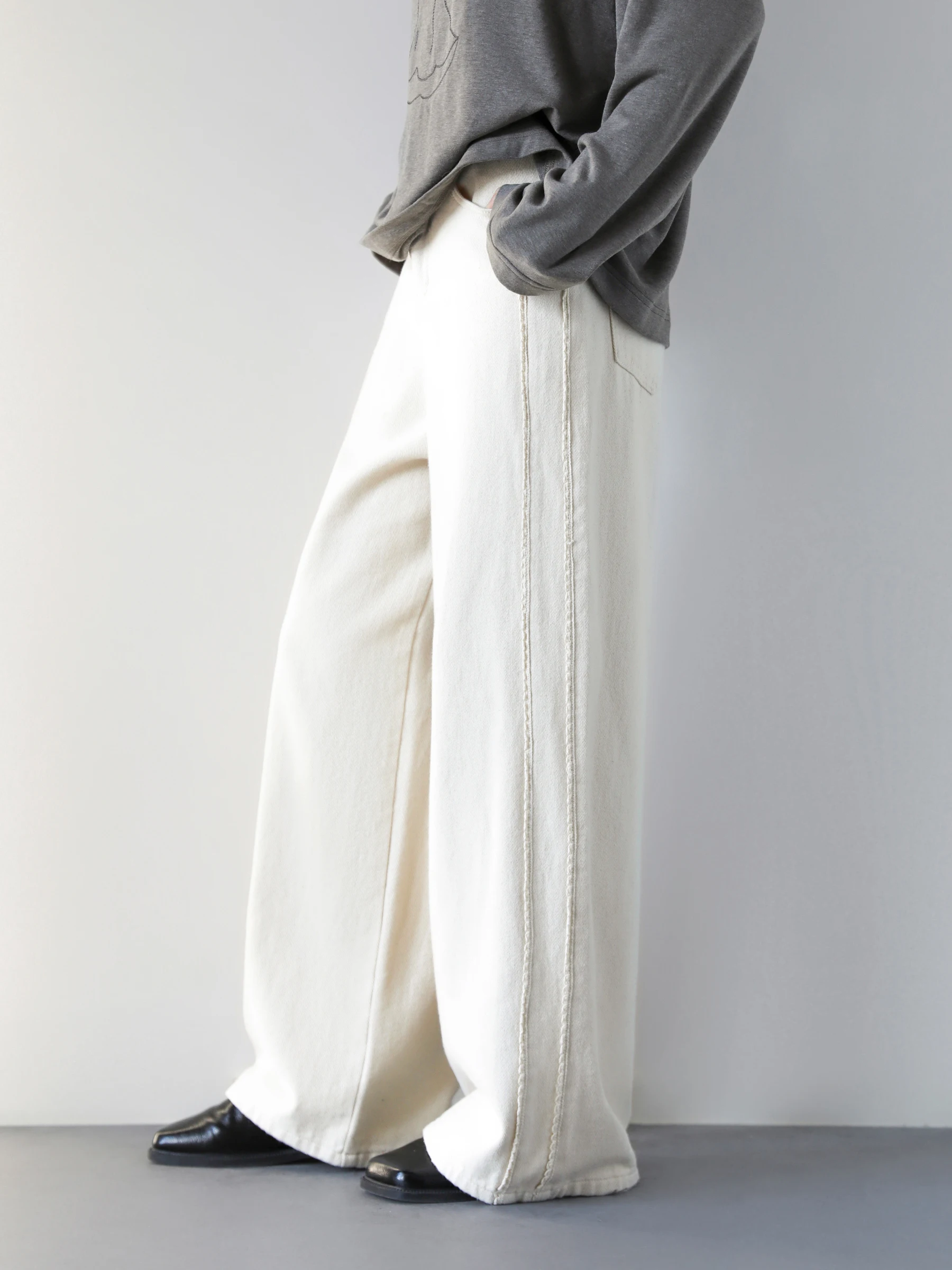 

Casual High Waist Straight Leg Jeans Lace Trim Loose Fit Slimming Effect Cotton Blend Comfortable Breathable Zipper Closure