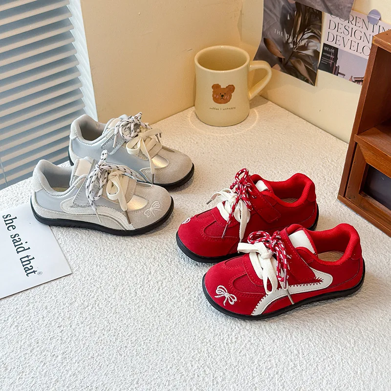 

Красные ретро-кроссовки в американском стиле для женщин, весна-лето, спортивные, модные, дышащие, из искусственной кожи, для пар