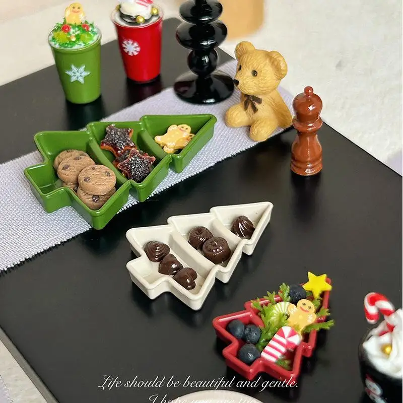 1Pcs Dollhouse Miniature Christmas Tree Fruit Plate Mini Dessert Meal Plate Model Decoration DIY Accessories Toys