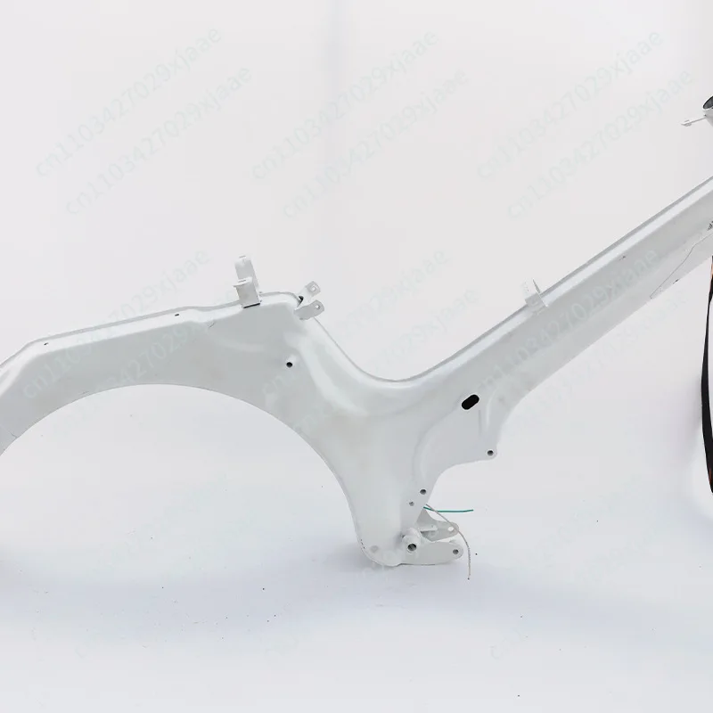 Motorcycle universal frame anti-drop and anti-collision bumper frame safety bar accessories locomotive support frame