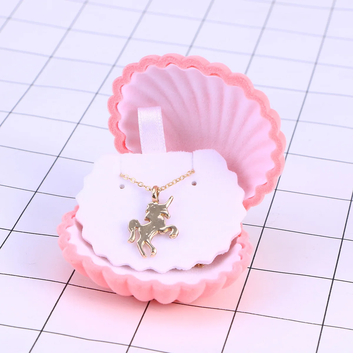 

Стильный футляр для хранения ювелирных изделий, ожерелье, кольцо, серьги, витрина, свадебный подарок на помолвку, коробка для обручальных колец