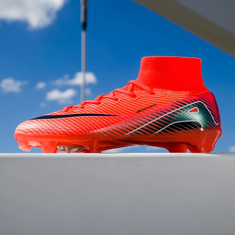 Soccer Cleats Boys Youth Training Football Cleats Athletic Outdoor Girls Soccer Shoes High-top Kids Football Shoes