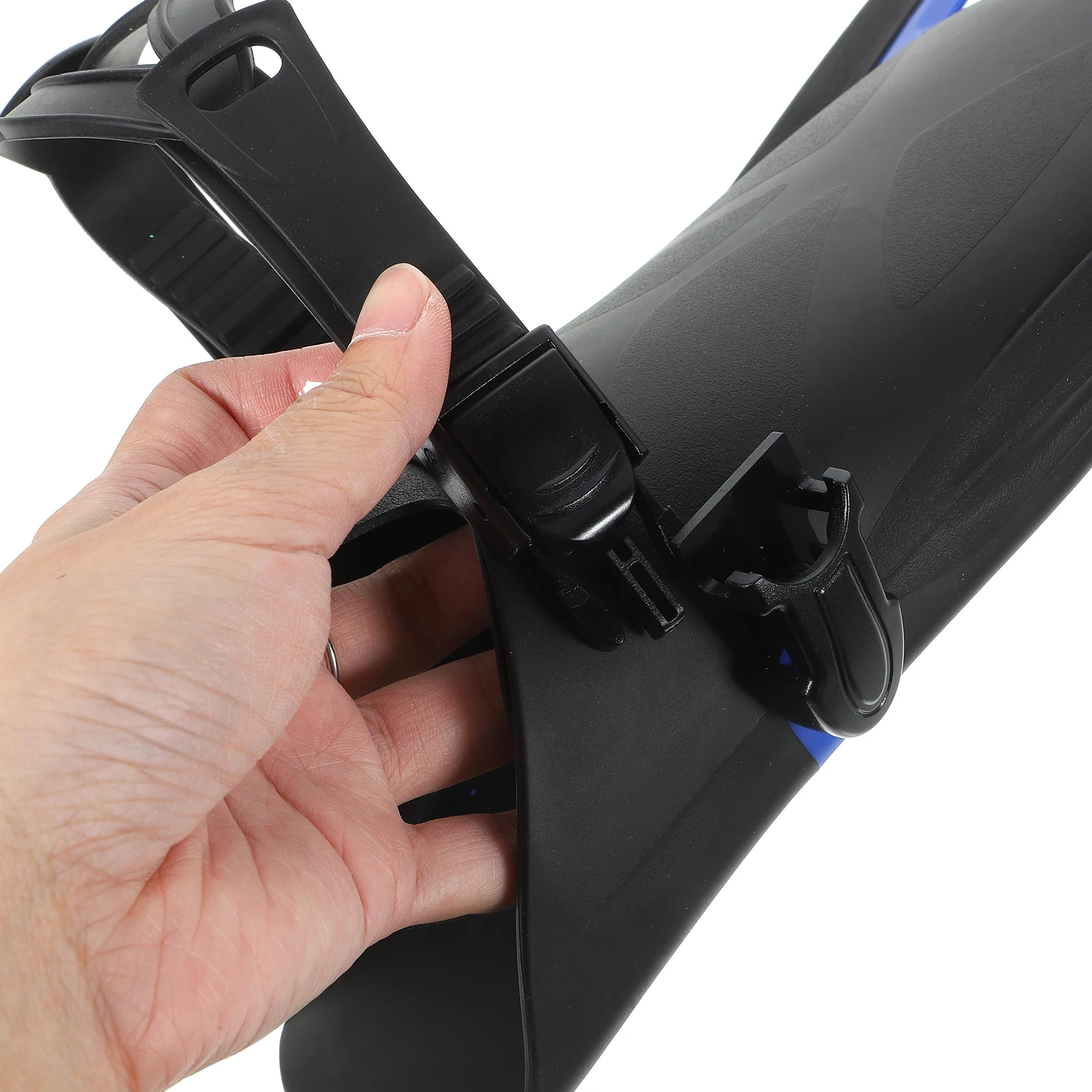 

1 Pair of Adults Diving Training Flippers Snorkeling Adjustable Swimming Heel Fins Flippers for Sports (Blue, Size S)