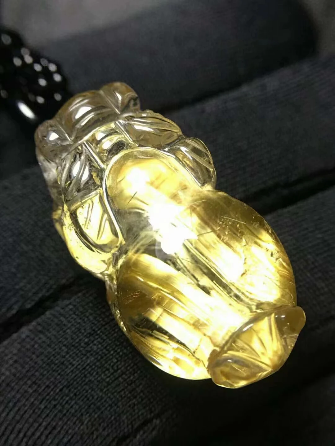 Natural Gold Rutilated Quartz Pendant Rutilated Quartz Jewelry 29*16*14mm PI Xiu Flower Men Women Brazil AAAAAAA