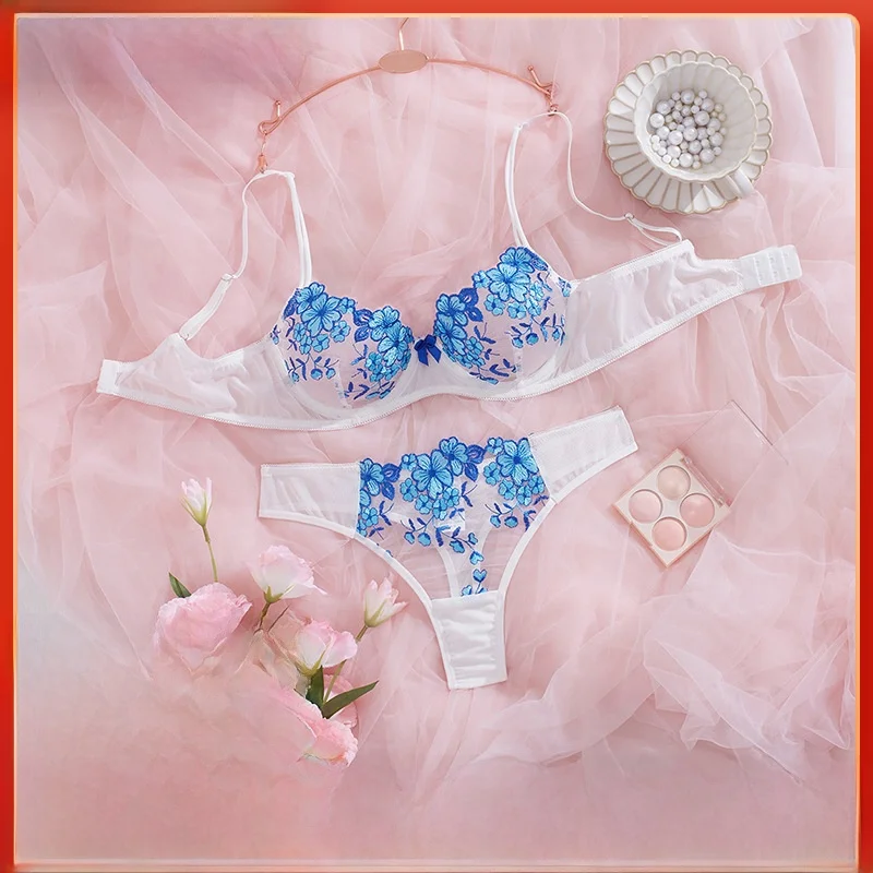 

Комплект сексуального нижнего белья с вышивкой в восточном стиле, синий цветочный узор, удобный, дышащий, из полиэфирного волокна, с полной чашкой и фиксированными бретелями