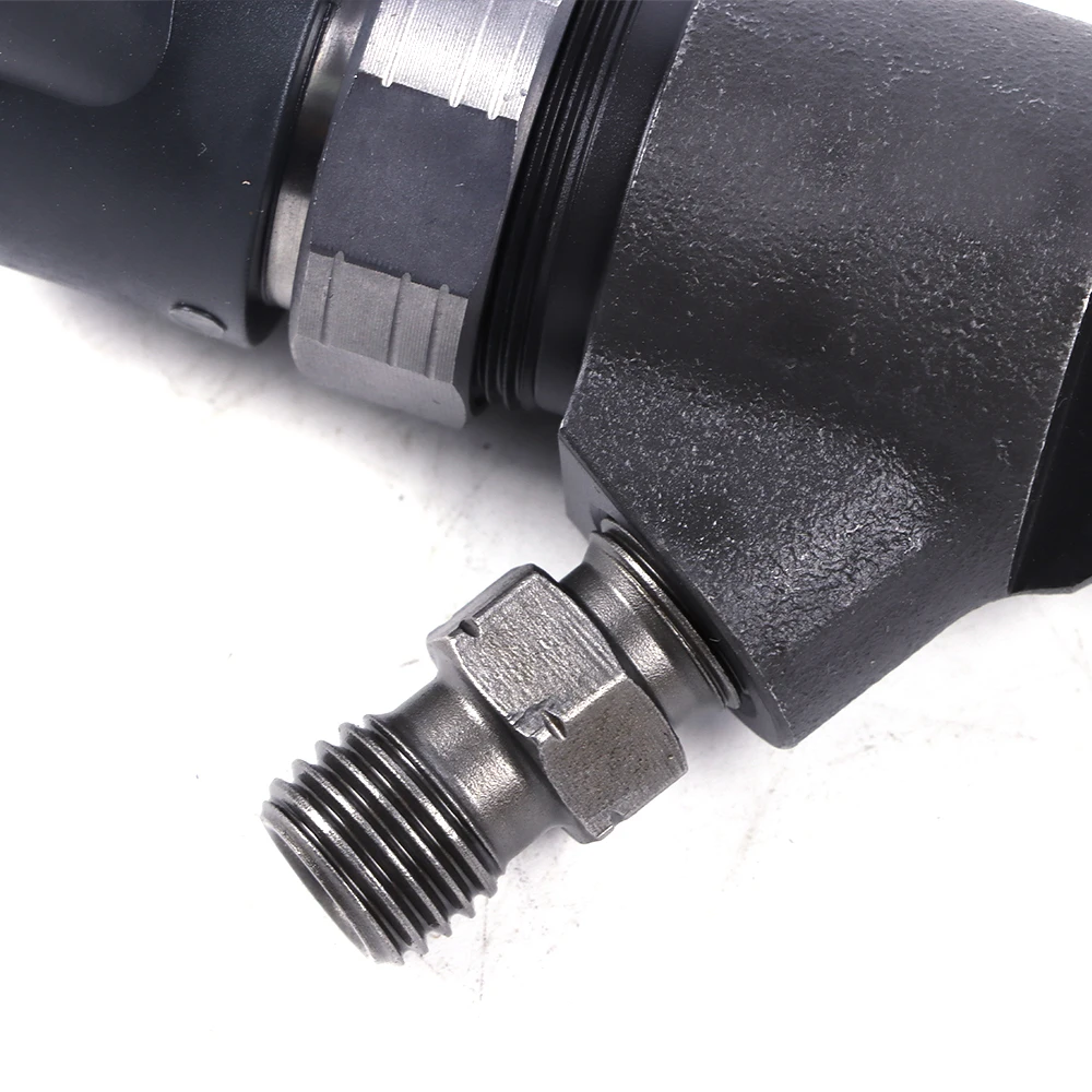 マヒンドラXUV500 2.2D TUV300 2.2D用ディーゼル燃料噴射装置 0445110498 高品質カーパーツ