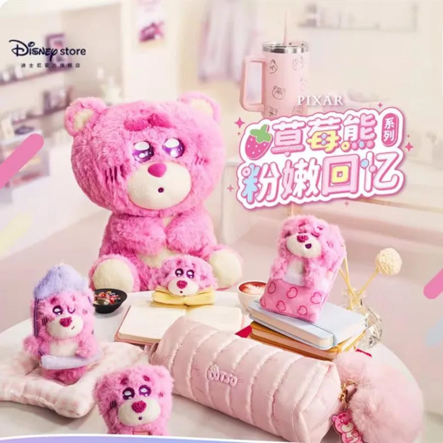 

Официальный плюшевый брелок-подвеска Disney Strawberry Bear из серии «Розовые воспоминания» для телефона, кошелька