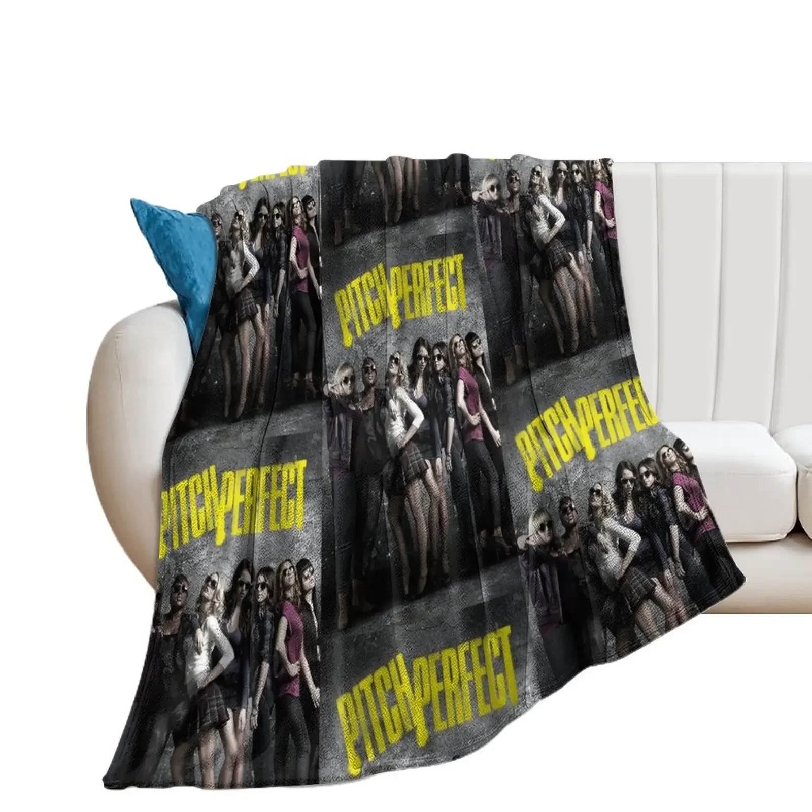 Pitch Perfect Film Comedy Throw Blanket Vintage anime Blankets