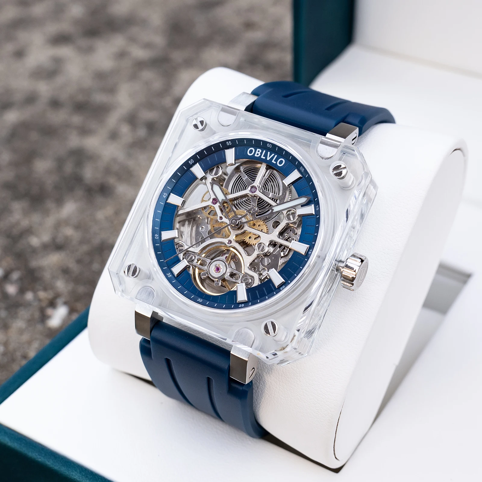 

OBLVLO Мужские автоматические часы с прозрачным квадратным корпусом, синий полый циферблат, спортивные часы с удобным синим силиконовым ремешком BRM