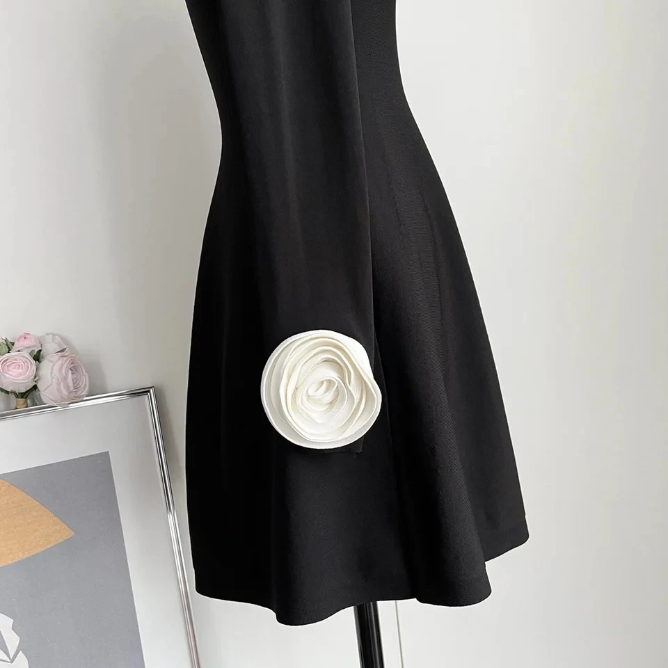 2024 Spring Luxury New Women High Quality Flower Knitted Slim Fashion Dress for Female