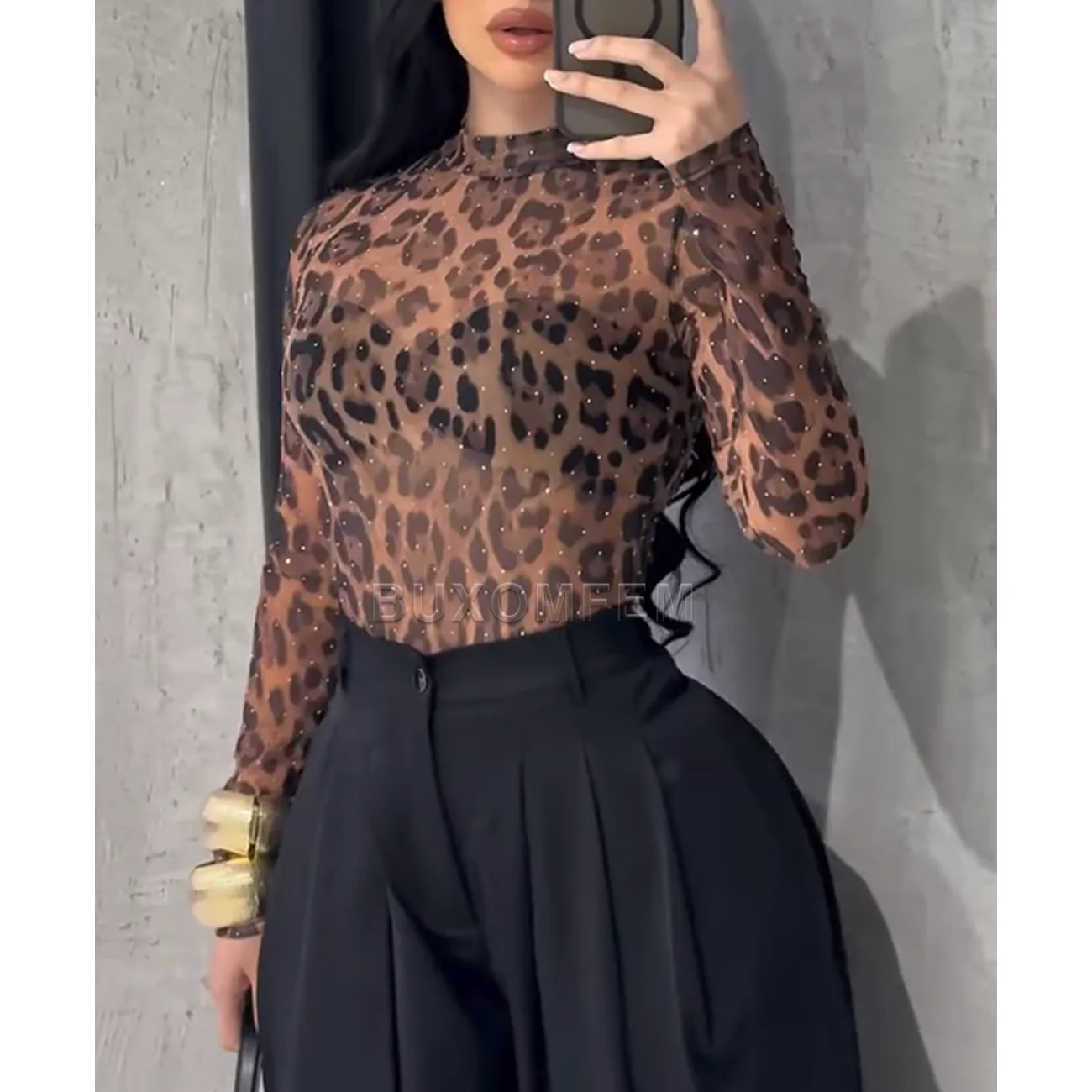 المرأة ليوبارد طباعة شبكة مرصعة بأحجار الراين السيدات أنيق كم طويل ارتداءها تي شيرت 2025 أنثى ملابس جديدة ملابس الشارع الشهير الزي