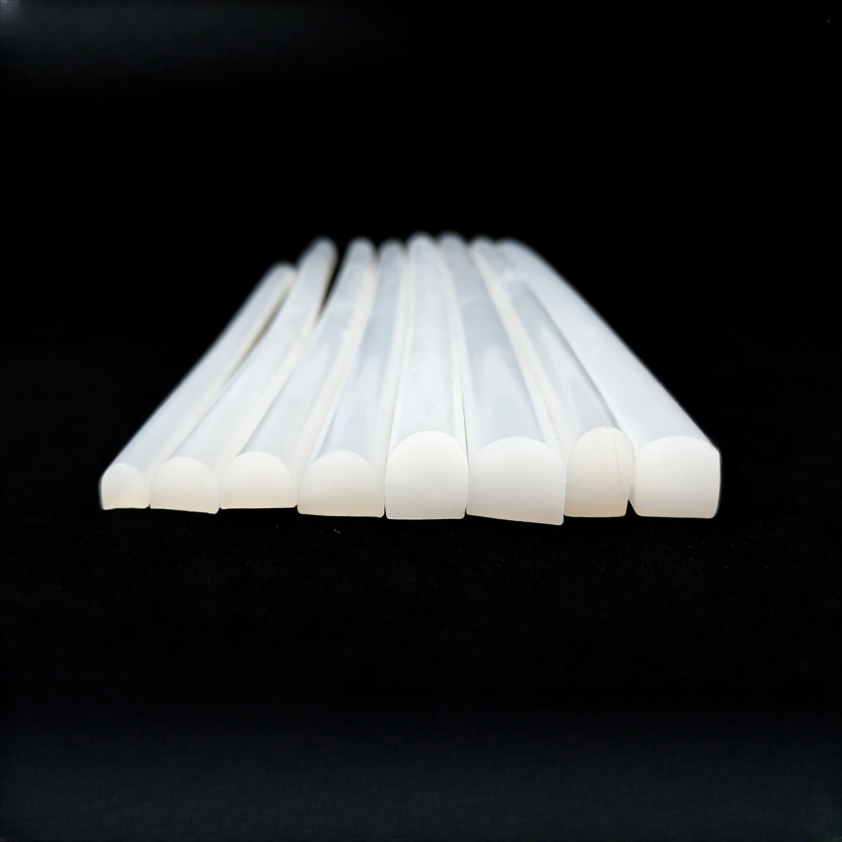 

D-type Silicone Water Retaining Strip Semicircular Dense Sealing Strip Solid D-type Silicone Strip