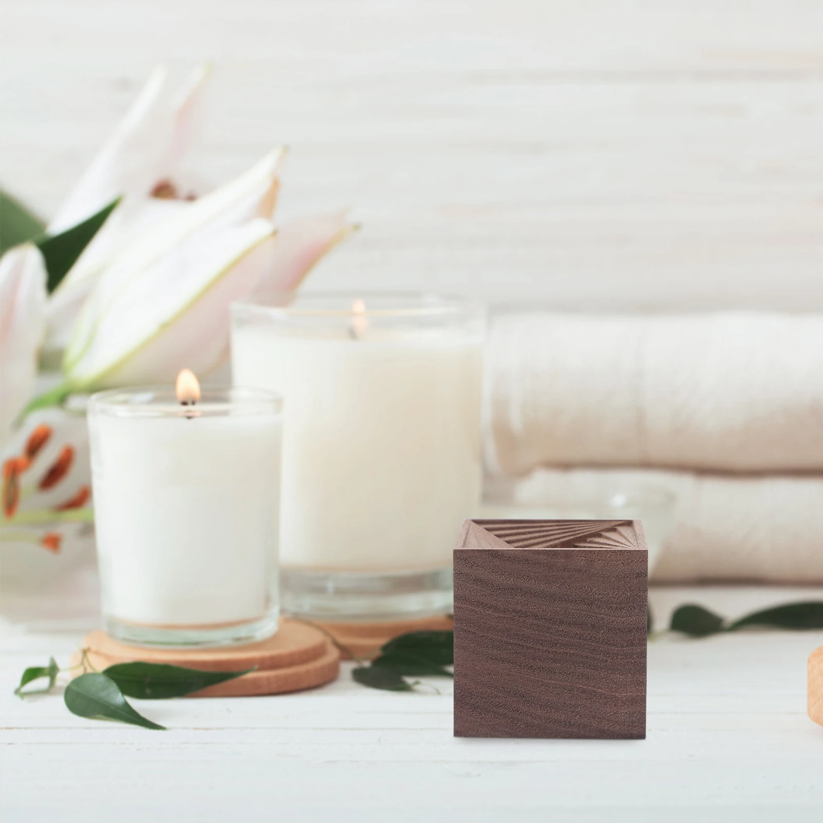 

Essential Oil Wood Diffuser Natural Wooden Aroma Cube for Home Office Car Interior Diffusing Adornment Longtime Use Safe