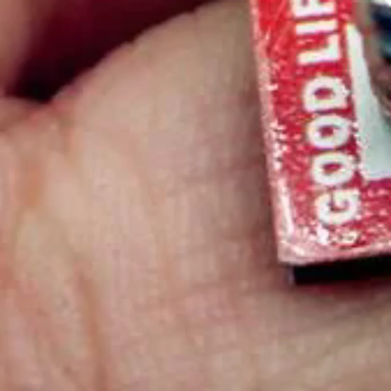 1 ensemble de décoration de scène 1:12 pour maison de poupée, Simulation Miniature, Mini jeu d'échecs magnétique, modèle de Table rouge pour accessoires de poupée