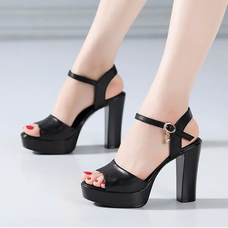 Women's Summer Chunky-Heel Sandals: One-Piece Comfortable Open-Toe Platform Heels with Buckle