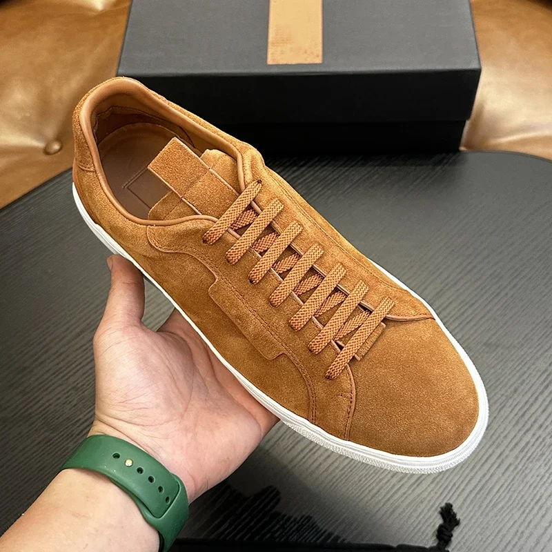 High quality Cow Suede Leather Casual Shose Men's High and luxurious Vintage Shoes Fashionable Flat Bottom Lace Up Men's Shoes