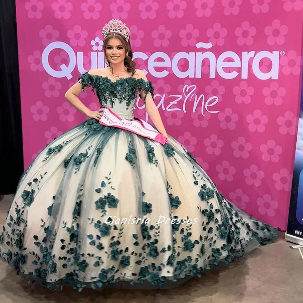 

Emerald Green Off The Shoulder Flowers Appliques Quinceanera Dress Ball Gown Plus Size Pageant Sweet 15 Vestidos De XV Años
