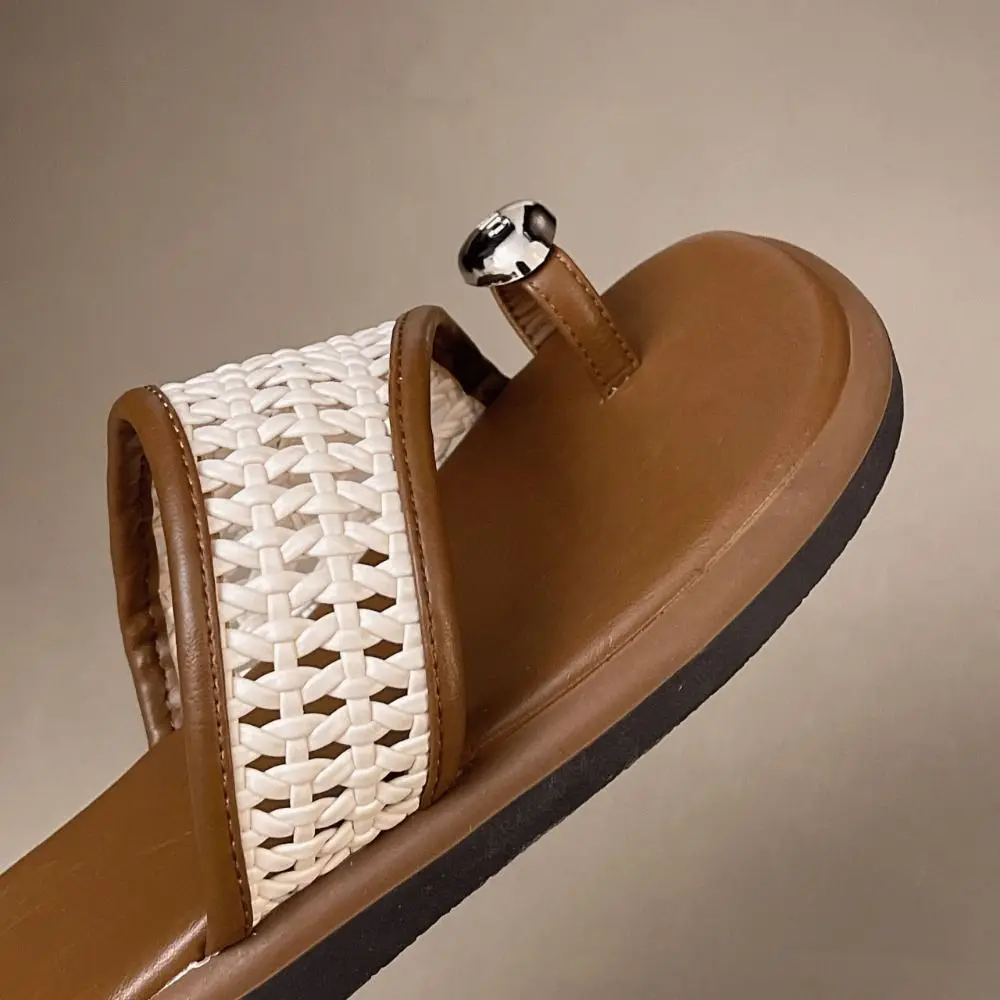 Chinelos planos de pvc confortáveis sola macia antiderrapante praia chinelos ocos sapatos de praia slides sandálias presentes