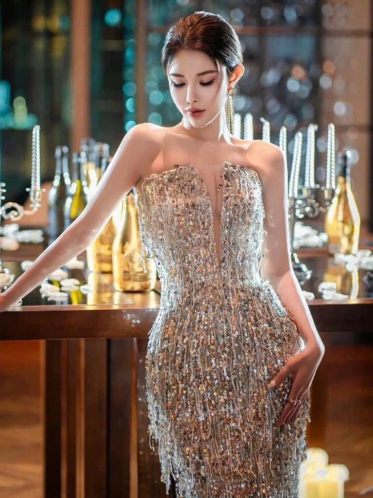 

Silver Cocktail Dresses Boat Neck Sleeveless Shiny Glitter Tassel Empire Mermaid Sexy Woman Formal Evening Celebrity Gowns 2024