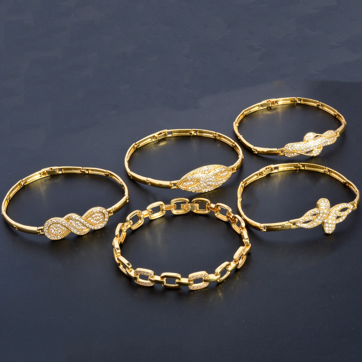 Link Chain Geometry Bracelet for Women Aesthetic Gold Color Zircon Bangle Vintage Jewelry Accessories Party Engagement Girl Gift