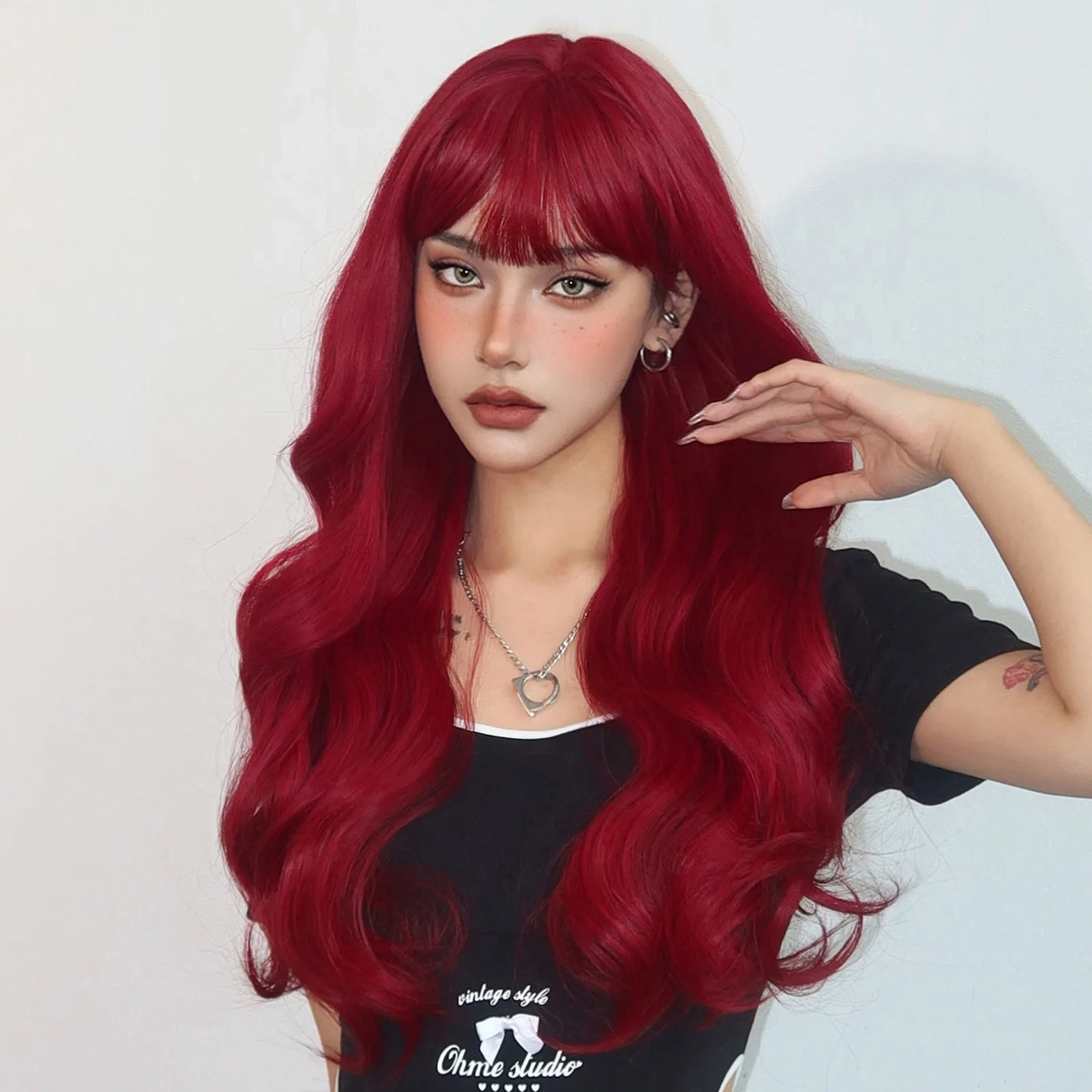 Wine Red Synthetic Hair Wigs Natural Long Wavy Wigs with Bangs for Black Women Christmas Party Daily Wigs High Temperature Fiber