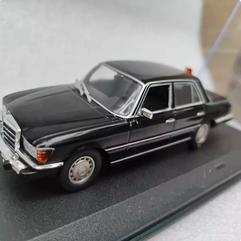 Diecast Original 1:43 Scale 1977 Benz 450 SEL (W116)86640 Simulation Alloy Car Model Display Collectible Toy Gift Souvenir