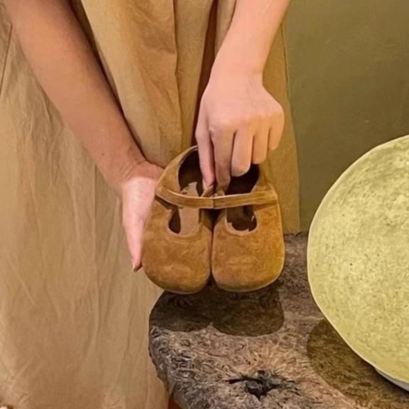 Picture 3: 2026 Spring Autumn Vintage Mary Jane Flats Girls Comfortable Round Toe Shoes Leather Casual Kids School Shoes