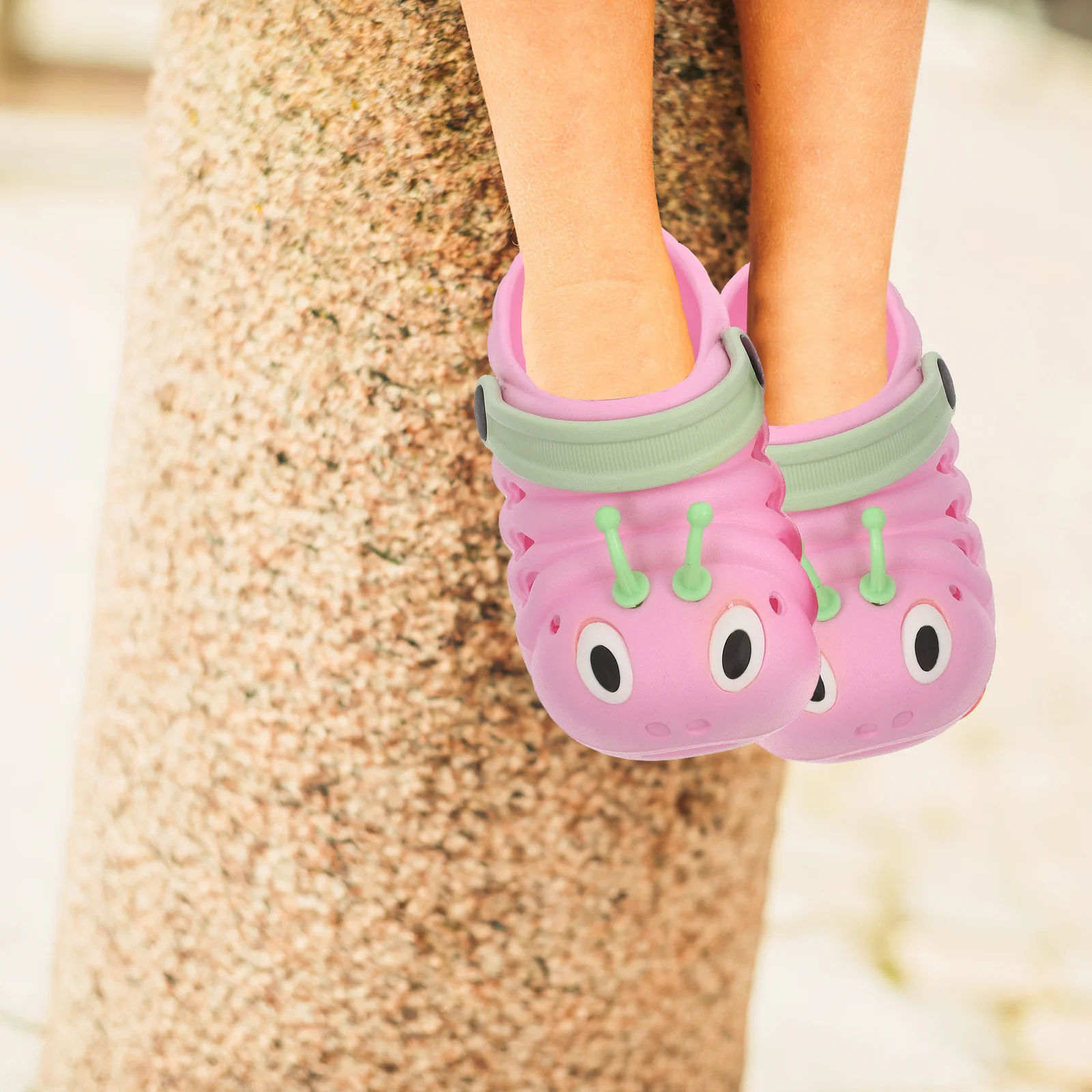 

1 пара детских легких сандалий, пляжные тапочки на мягкой подошве для девочек и мальчиков, розовые сандалии для детей, тапочки для мальчиков, размер 26