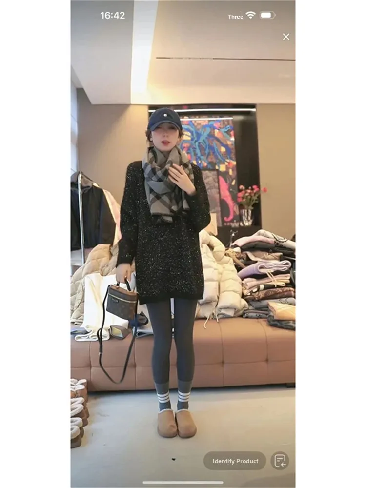 เสื้อสเวตเตอร์ถักไหมพรมสไตล์เรโทร งานหนัก ประดับเลื่อม คอวี สำหรับผู้หญิง รุ่นสปริง ดีไซน์เฉพาะ สวยงาม สบายๆ ทรงหลวม แขนยาว