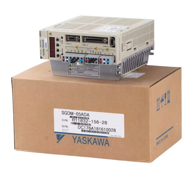 New In Box Yaskawa SGDM-05ADA Servo Drive Expedited Delivery