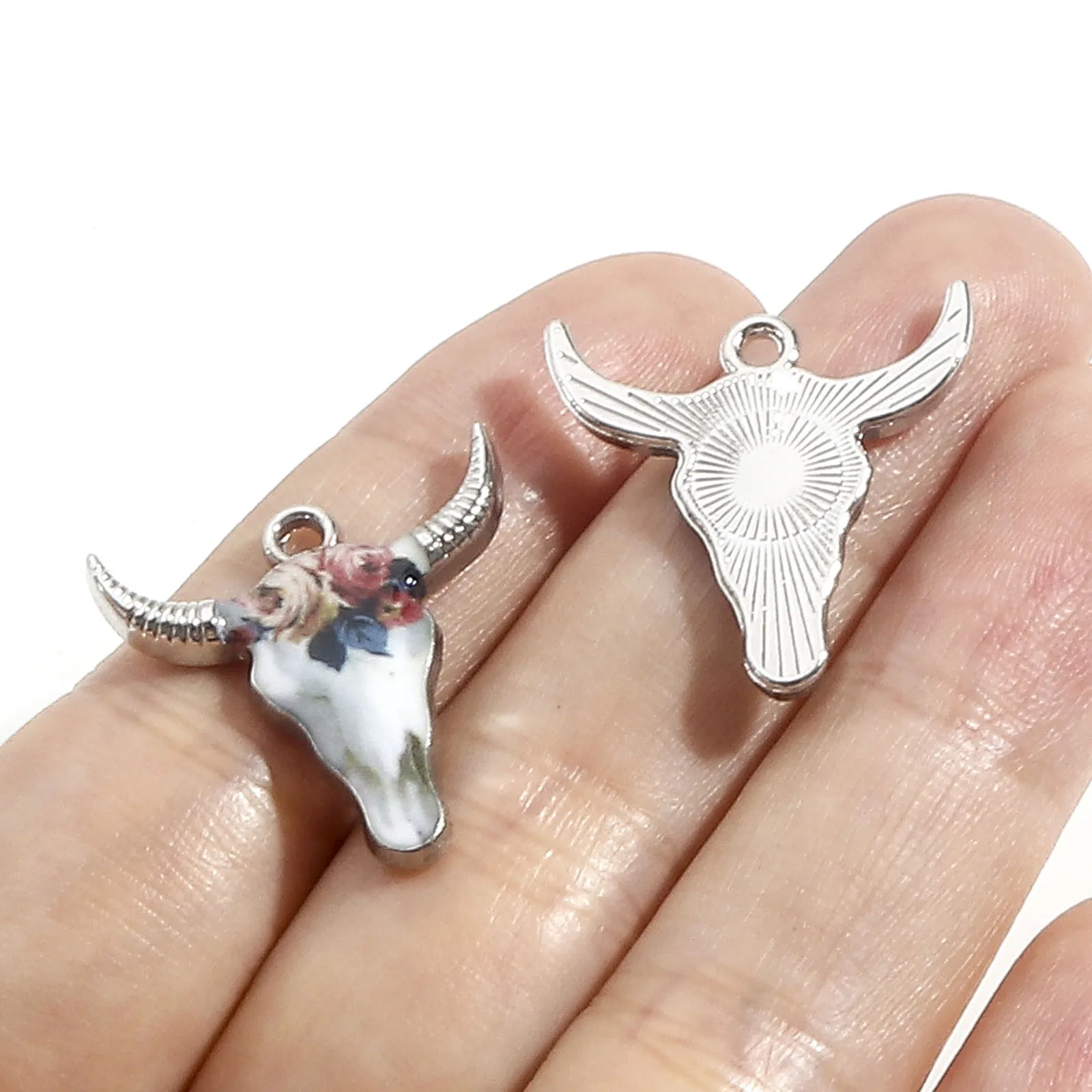 10PCs Multicolor Bull Head Charms Silver Color Bohemia Cow Head Enamel Pendants For Jewelry Making Diy Necklace Findings 22x21mm