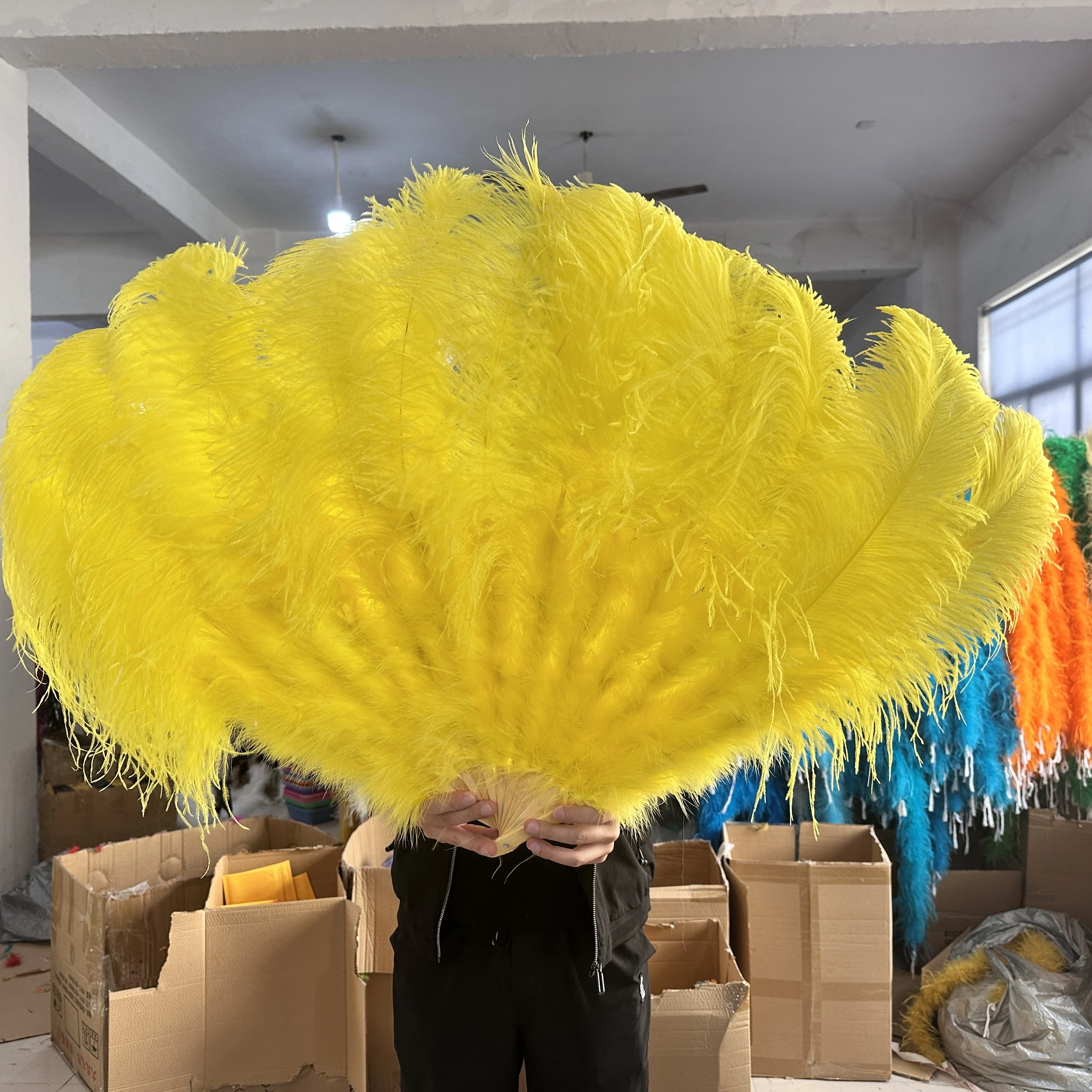 Yellow Large Ostrich Feather Fans Fluffy Performance Props Stage Show Props Fan Dance Various Styles Party Folding Hand Held Fan