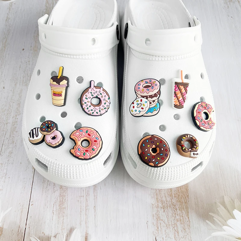 Cute Doughnut Shoe Charms Pin, Crocs Acessórios, DIY Shoe Wristband Decoração, Crianças, Mulheres Party, X-mas Presentes, Hot Sale, 1Pc